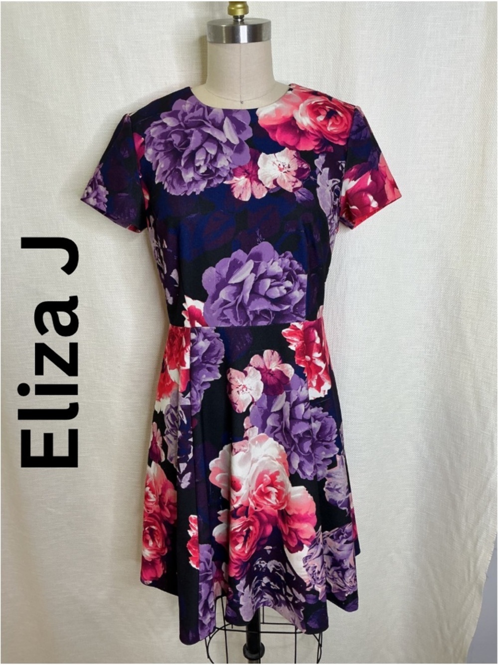 Eliza J Floral Fit & Flare Dress Size 4 Short Sleeve Navy Pink Purple A Line